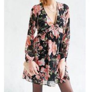 Kimchi Blue Black Floral Dress